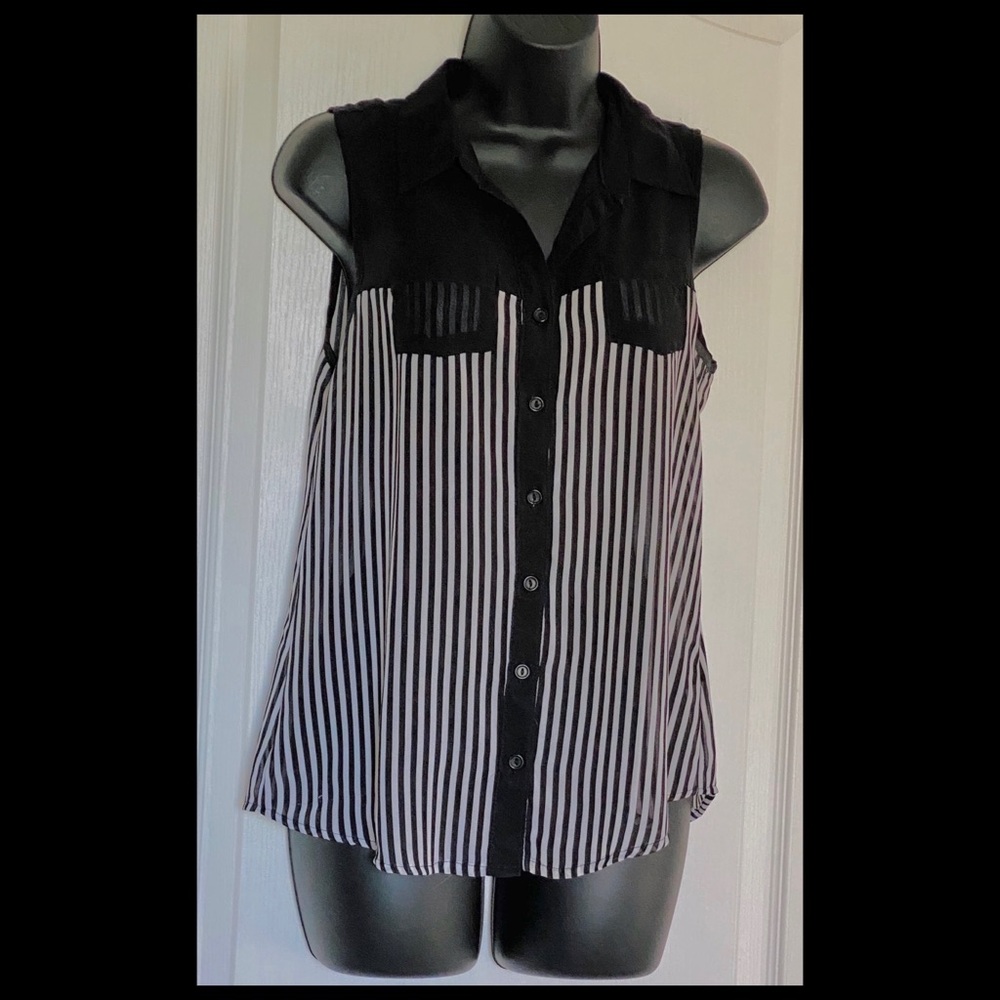 Toxik3 SMALL Black White Stripped Sleeveless Top